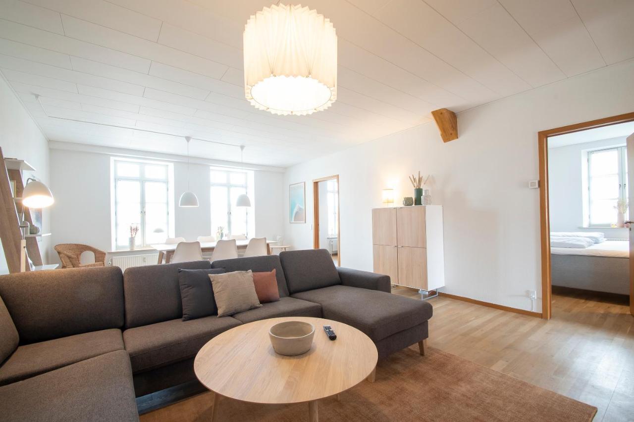 Exclusive 2 Bedroom Apartment Sonderborg Bagian luar foto